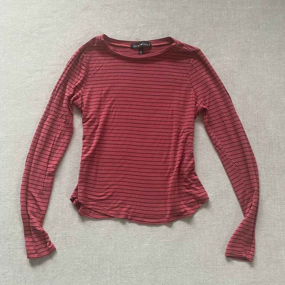 Derek Heart mauve striped top.